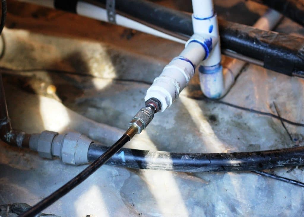 how to blow out water lines with an air compressor